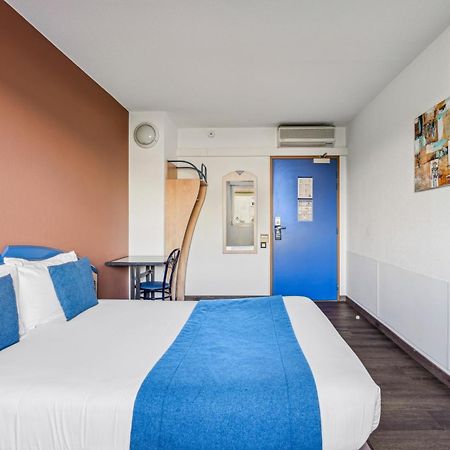 Hotel Akena Chateaurenard - Parc Des Expositions Avignon Exteriör bild